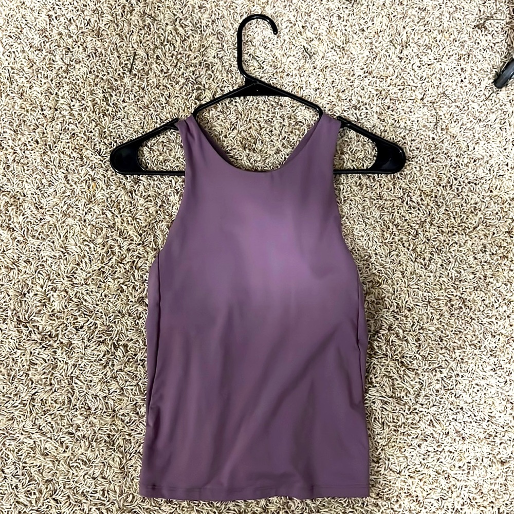 Super cute purple athleta workout tank!
